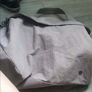 Lululemon bag